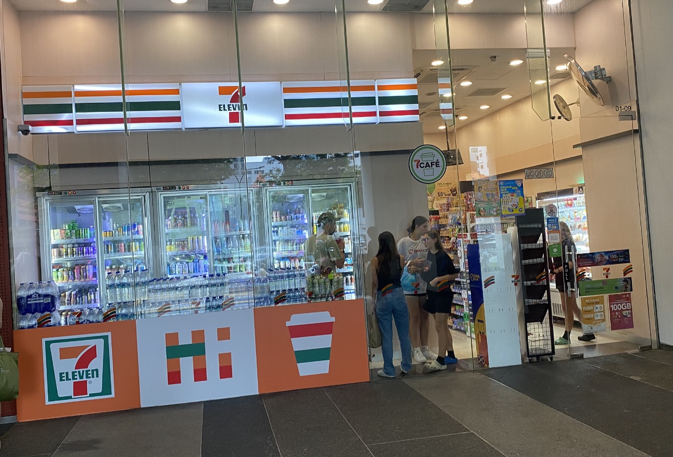 An auntie asked for help to pay for digital cards at 7-Eleven. Is this a scam?